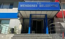 Menderes Belediyesi'ne operasyon: 9 gözaltı