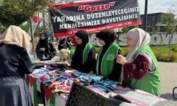 Yüksekova’da Gazze için hayır çarşısı kuruldu