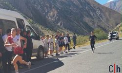 Hakkari’de Kros Heyecanı: Yaklaşık 300 Sporcu Ter Döktü