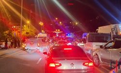 Hakkâri’de iki araç kafa kafaya çarpıştı: 6 yaralı