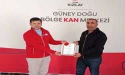 Hakkarili Murat İrdem’e Kızılay’dan anlamlı ödül