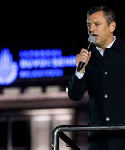Özel'den Valiye: Yettiniz be!