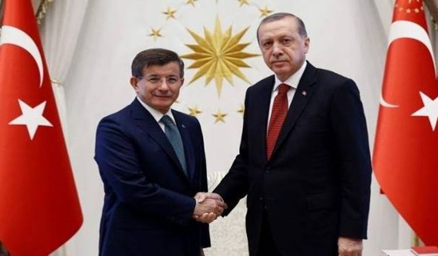 Erdoğan ve Davutoğlu'nun kişisel verilerine bakan SGK memurları beraat etti