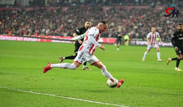 Maç Sonucu.. ÖZET İZLE.. Samsunspor Galatasaray karşılaşması 0-2
