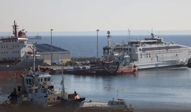 Gazze'ye ilk yardım.. 200 ton gıda taşıyan gemi Kıbrıs'tan yola çıktı