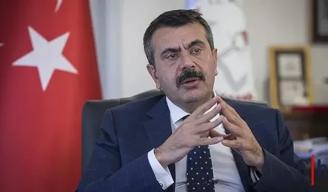 Milli Eğitim Bakanı Tekin Kızını Devlet Okuluna Değil, Özel Okula gönderdi