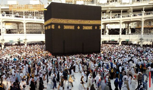 Hakkari’de Başarılı Öğrencilere Umre Ödülü Fırsatı