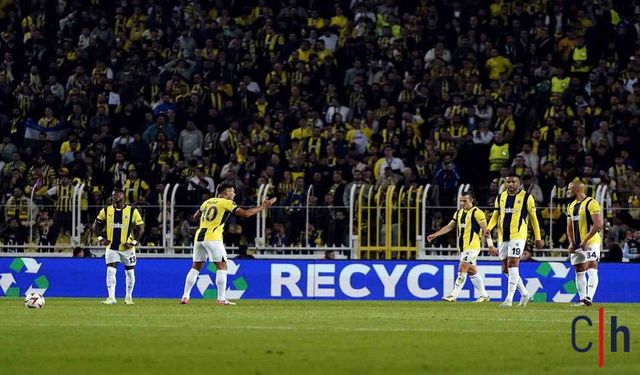 Fenerbahçe ve Manchester United Beraberlikte Anlaştı: 1-1