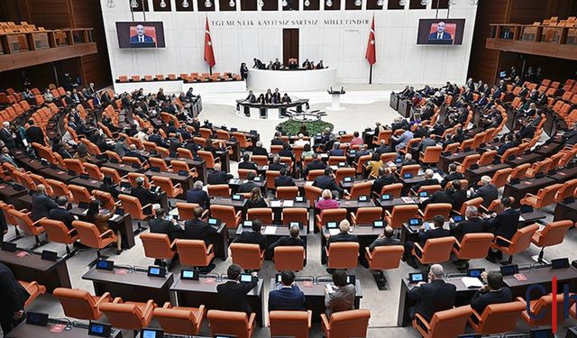 TBMM'ye 10 partiden kanun teklifi: Kayyım uygulaması kaldırılsın