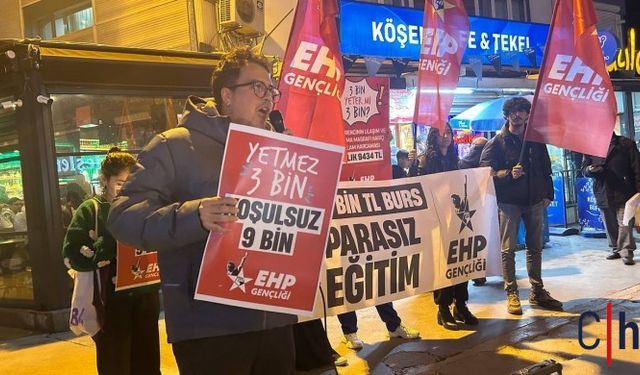 Öğrenciler 'den KYK Burslarına Tepki: "Koşulsuz 9 Bin TL Burs İstiyoruz"