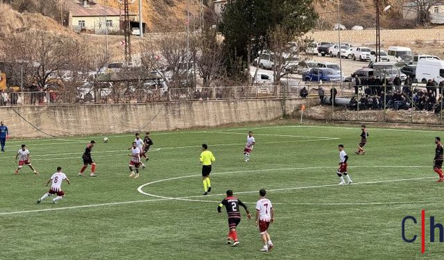 Şemdinli Belediyespor, Derecik Belediyespor’u 3-1 Mağlup Etti