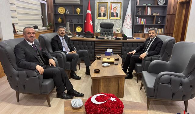 Başkan Kaya, Hakkari'ye İki Önemli Müjdeyi Duyurdu