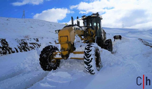 Hakkari’de 13 Köy ve 30 Mezra Yolu Yeniden Ulaşıma Açıldı