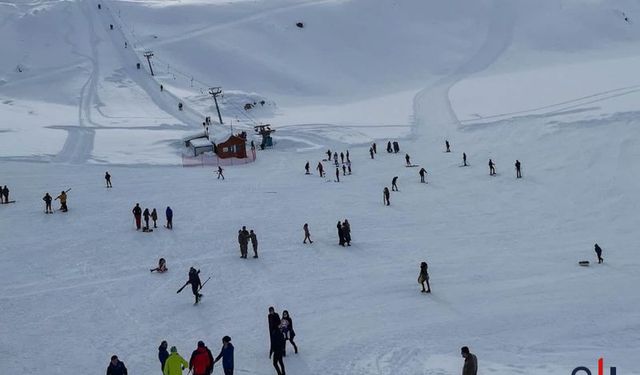 Hakkari Kayak Merkezi: Doğal Güzellikler ve 50 Santimetre Kar Keyfi