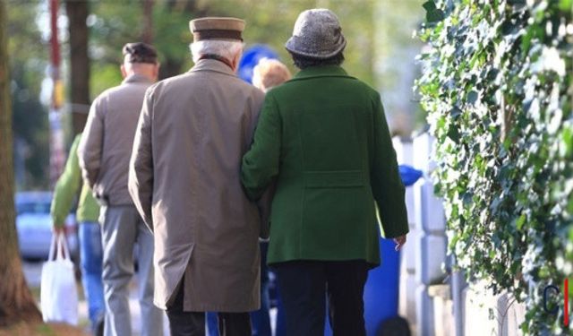 95 Binden 142 Bine! Cumhurbaşkanı Emekli Aylığına Dev Zam