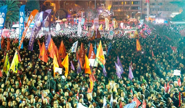 İki büyük şehirde ev baskınları: Gazeteciler de gözaltında