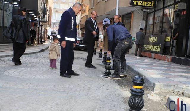 Hakkari Belediyesi'nden Trafiğe Nefes Aldıracak Uygulama
