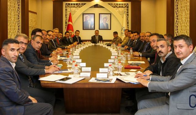 Hakkâri’de İl Hayvanları Koruma Kurulu Toplantısı Yapıldı