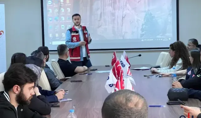 Afetlere Karşı Bilinçli Nesiller İçin Hakkari’de Kapsamlı Eğitim