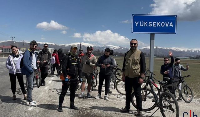 Yüksekova'da Sağlıklı Yaşam İçin Bisiklet Turu Düzenlendi