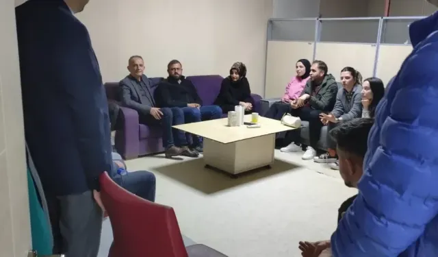Gece Saatlerinde de Diş Tedavisi! Hakkari’de Sağlıkta Yeni Dönem