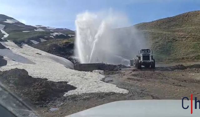 3.500 Rakımda Zorlu Mücadele: Hakkari’de Su Kesintisi Yaşanıyor