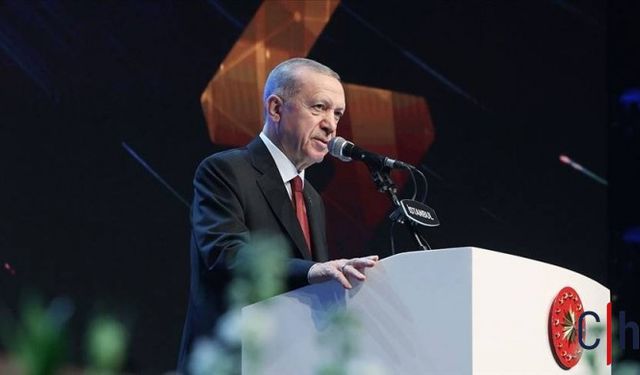 Erdoğan: Yeni Anayasa İçin 10 Hukukçuyu Görevlendirdik