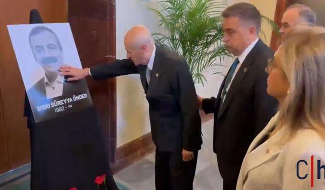 MHP Lideri Bahçeli, Sırrı Süreyya Önder İçin TBMM’de Taziye Ziyaretinde Bulundu