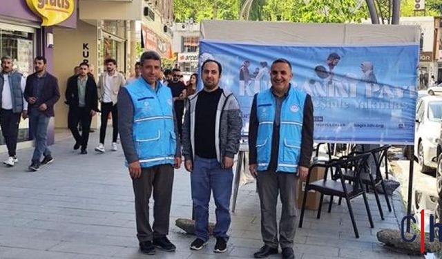 Hakkari’de Kurban Bağış Standı Yoğun İlgi Görüyor
