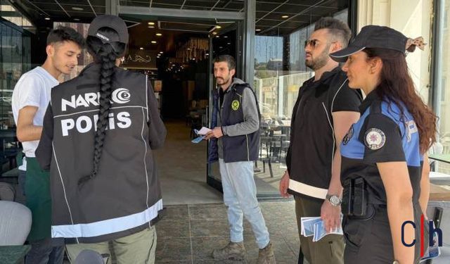Polis Ekiplerinden Hakkari’de Farkındalık Hamlesi