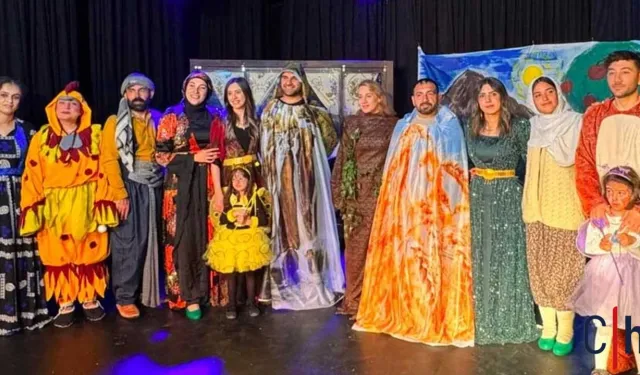 Bu ilde Bir İlk, Kürtçe Çocuk Tiyatrosu Sahneye Taşındı