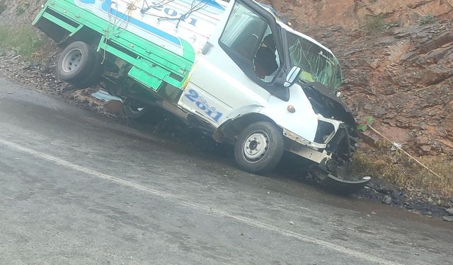 Hakkari-Şırnak Karayolunda Feci Kaza: 1 Ölü, 1 Yaralı
