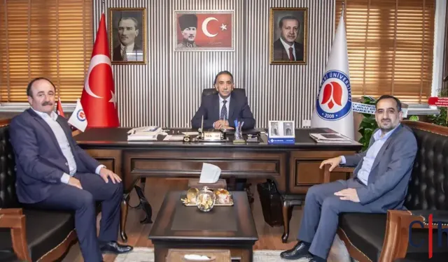 Memur-Sen’den Hakkâri Üniversitesi Rektörüne Ziyaret