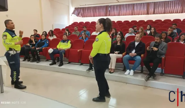 Hakkari Üniversitesi’nde Trafik Haftası Etkinliği: Farkındalık Semineri