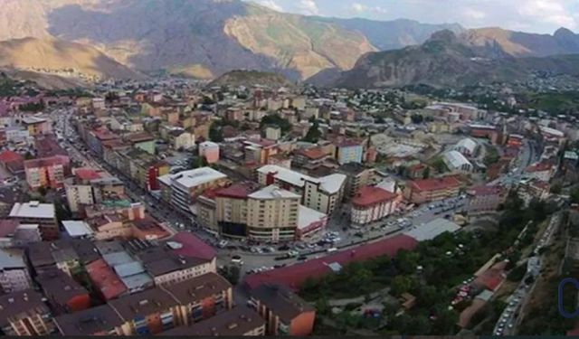 Hakkari’de 6 Ayda 208 Aileye Afet Yardımı