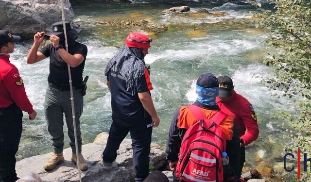 Hakkari'de Kayıp Genç İçin Arama Çalışmaları Yeniden Başladı