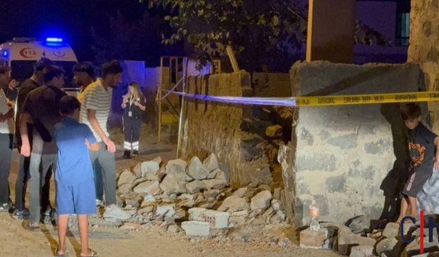 Balkon Çöktü: 2’si Bebek 5 Yaralı