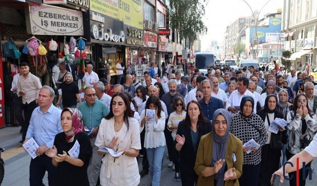 DEM Parti: “Tarihi Süreçte Halkımızı Mitinge Bekliyoruz”