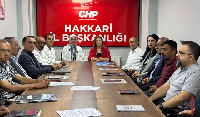 CHP PM Üyesi Emine Uçak Erdoğan Hakkari’de Temaslarda Bulundu