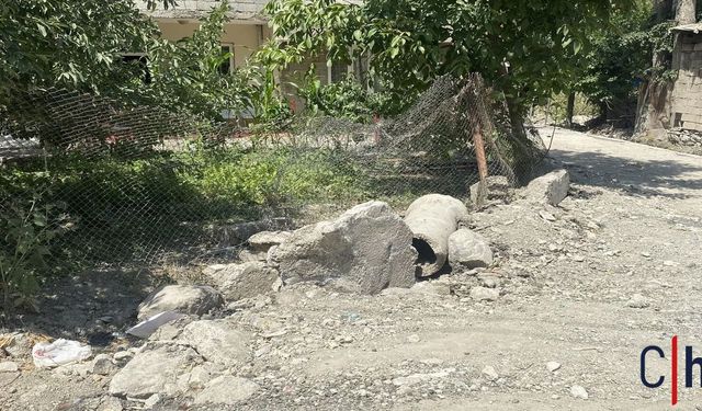 Hakkarili Vatandaşın İsyanı: "Belediyeye Güvendik, Mağdur Olduk"