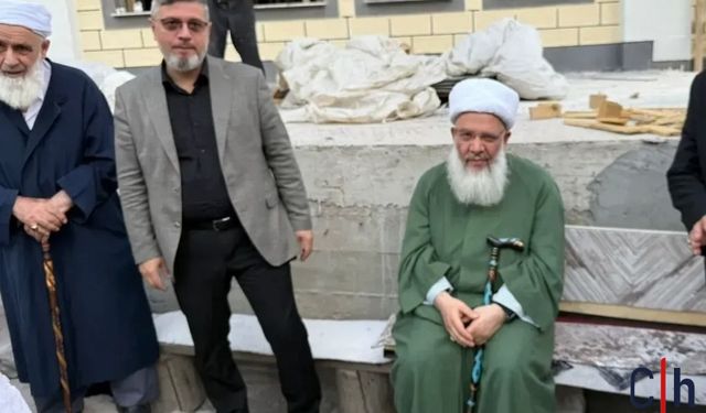 Hakkari’de Menzil Şeyhine yoğun ilgi