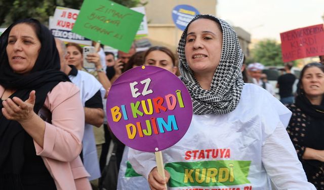 Milyonlarca Çocuk Anadilinde Eğitim Alamıyor