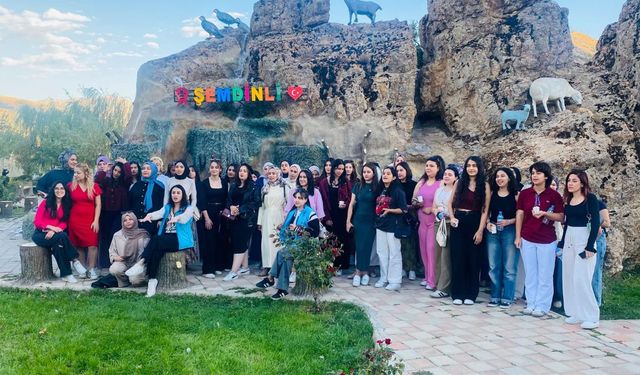 Hatay ve Osmaniye’deki gençler Şemdinli'yi gezdi