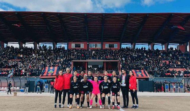 Yüksekova Spor Ligde İlk Haftayı Beraberlikle Kapattı: Amedspor 1-1