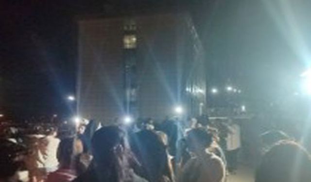 KYK Kız Yurdu’nda Su Kesintisi Protestosu