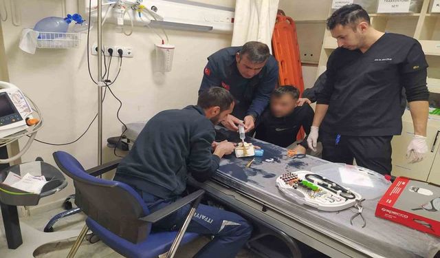 Hakkari'de Parmağındaki Yüzük Çıkmayınca İtfaiye Seferber Oldu