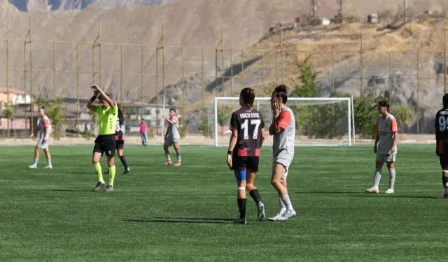 Yüksekova Spor haftayı beraberlikle kapattı