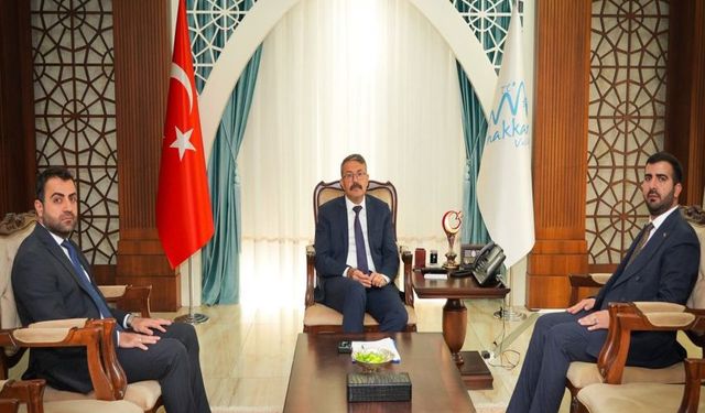 TÜGVA Hakkari İl Başkanı Vali Ali Çelik’i Ziyaret Etti