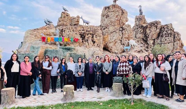 Çukurca Kadın Kollarından Şemdinli’ye Dayanışma Ziyareti