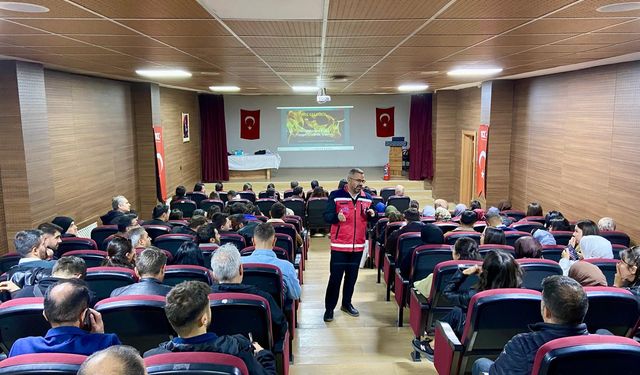 Hakkâri’de Öğretmenlere Hayat Kurtaran Eğitim